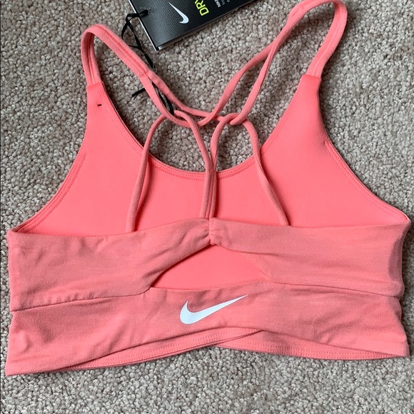 SOLD‼️Nike big girls layered- Hem sports bra - Picture 5 of 5